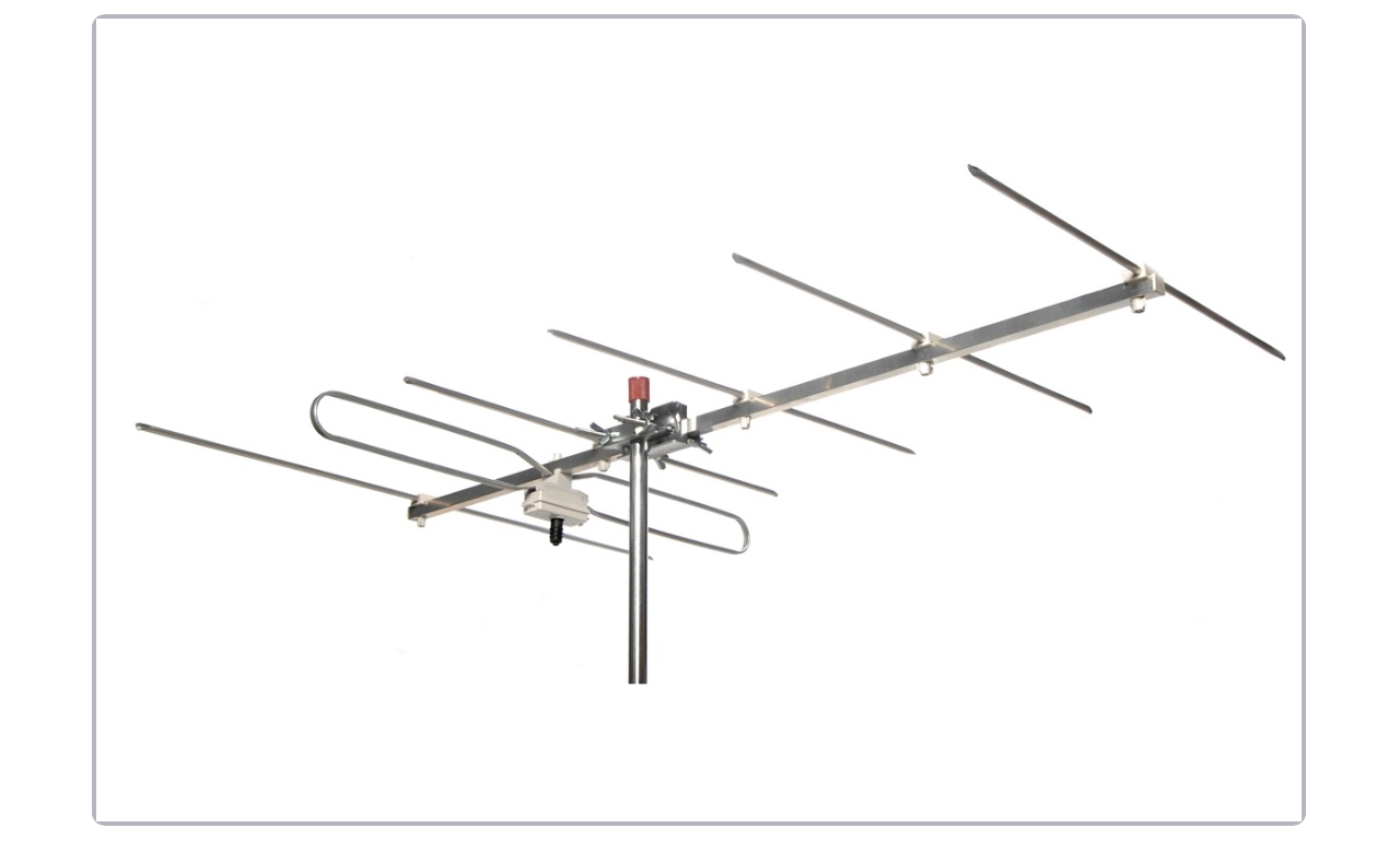 KIT DDT EMME ESSE: 1 ANT. UHF, 1 ANT. BIII, 1 AMPLIFICATORE 20dB, 1 ALIMENTATORE