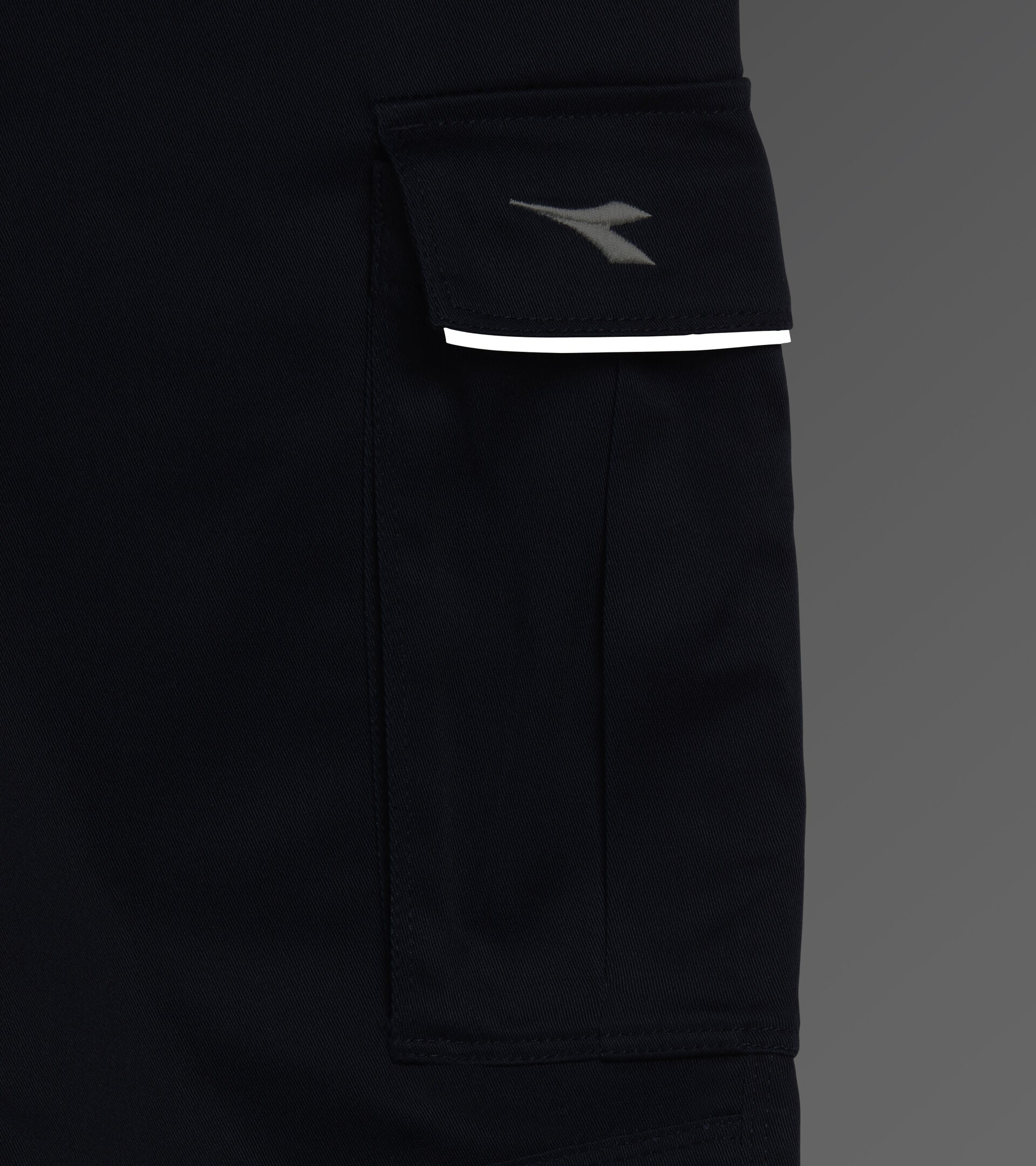 Pantaloni da lavoro Diadora DONNA PANT CARGO ATHENA BLU CLASSICO 177675 60062