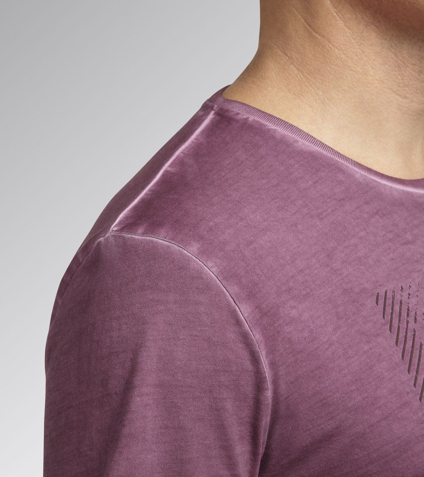 Diadora Utility T-SHIRT URBAN manica corta  VIOLA DAMSON 178758 55100