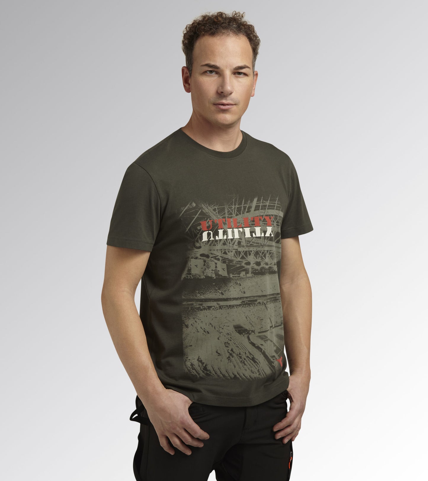 Diadora Utility T-SHIRT GRAPHIC ORGANIC VERDE TIMO 176914 70166