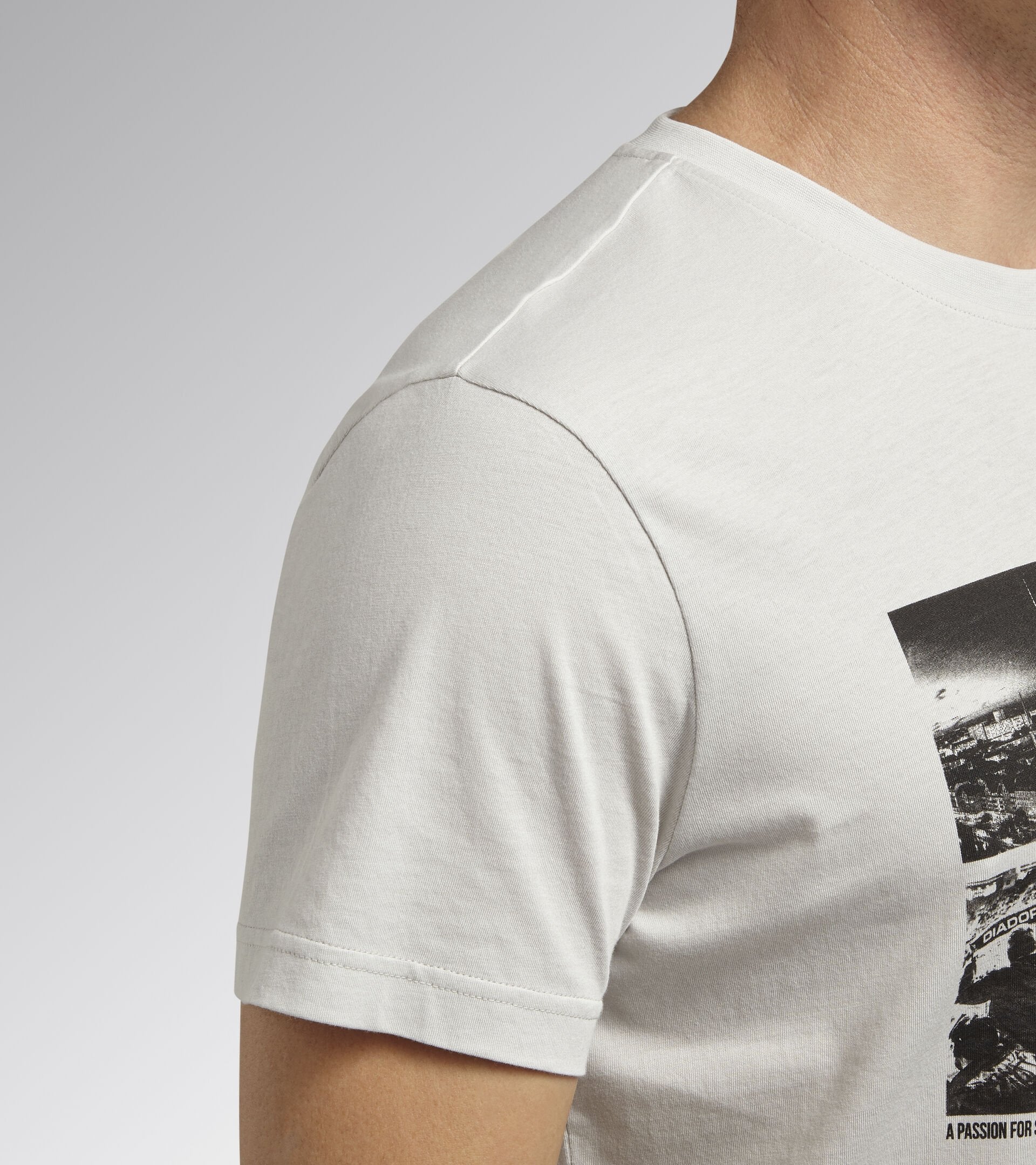 Diadora Utility T-SHIRT GRAPHIC ORGANIC OSTRICA/FUNGO 176914 75151