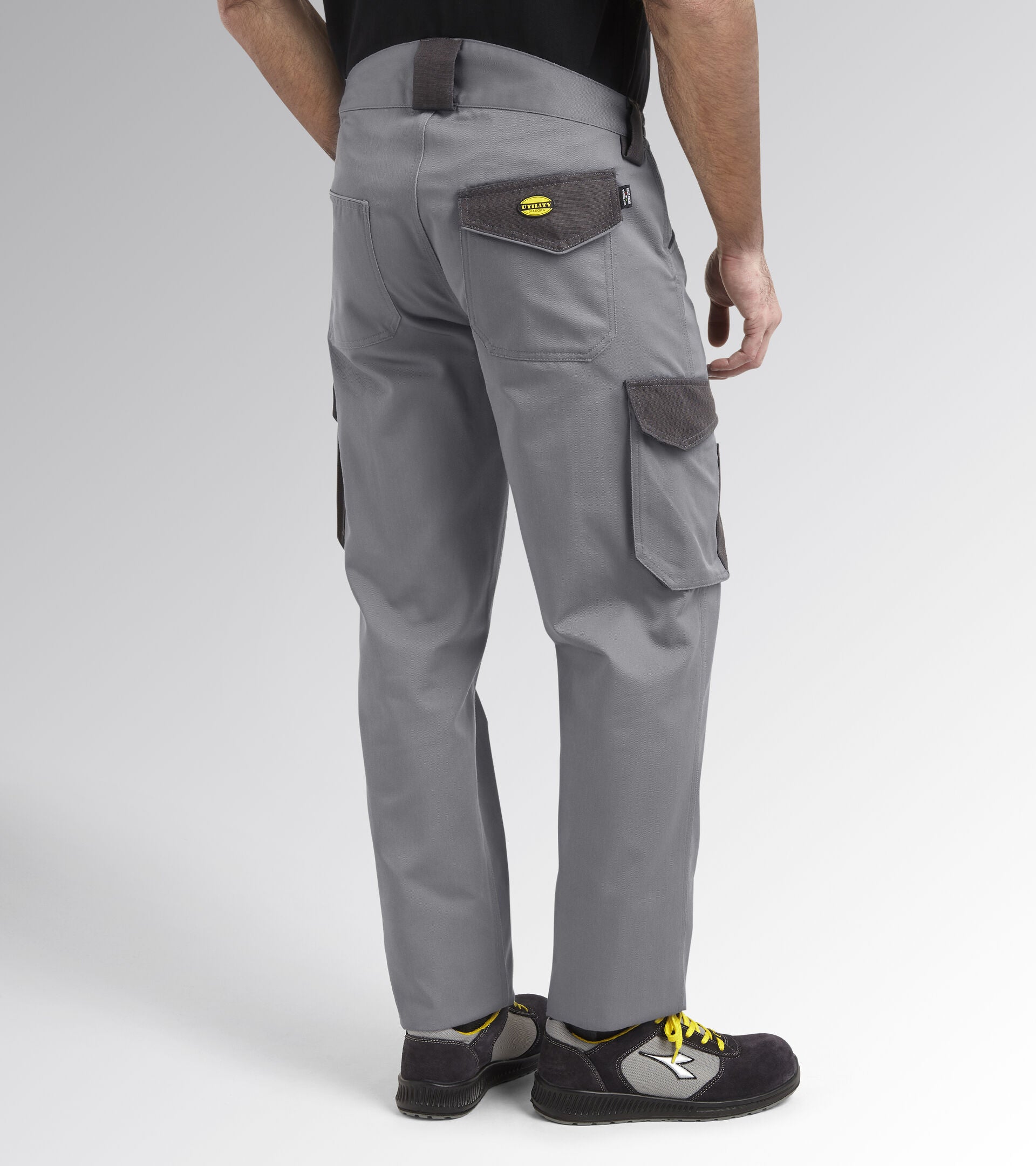 Pantaloni da lavoro Diadora Utility PANT STAFF WINTER CARGO GRIGIO 171659 75070