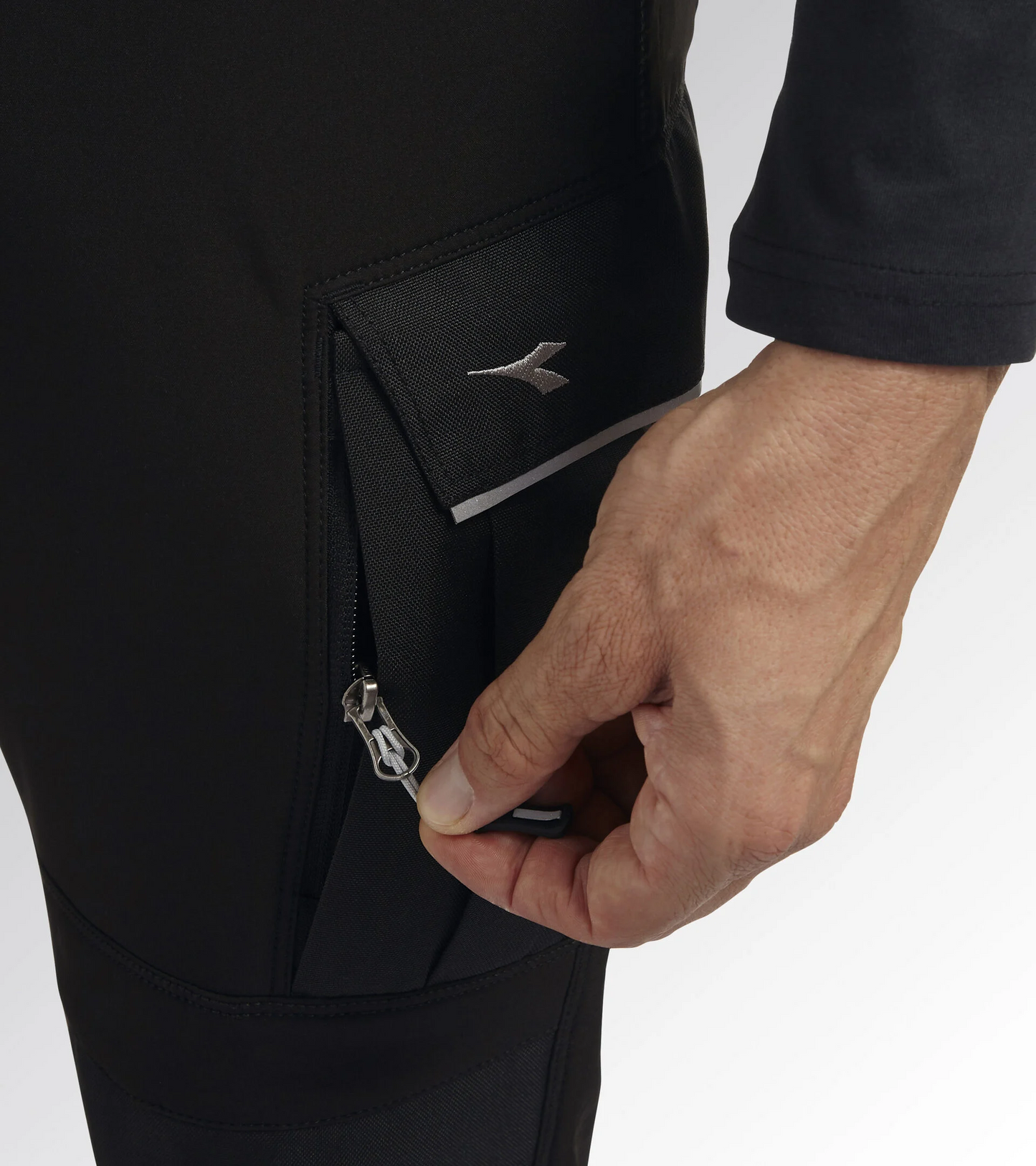 Diadora Utility PANT CARBON SOFTSHELL PERF Pantalone performance NERO 179459 