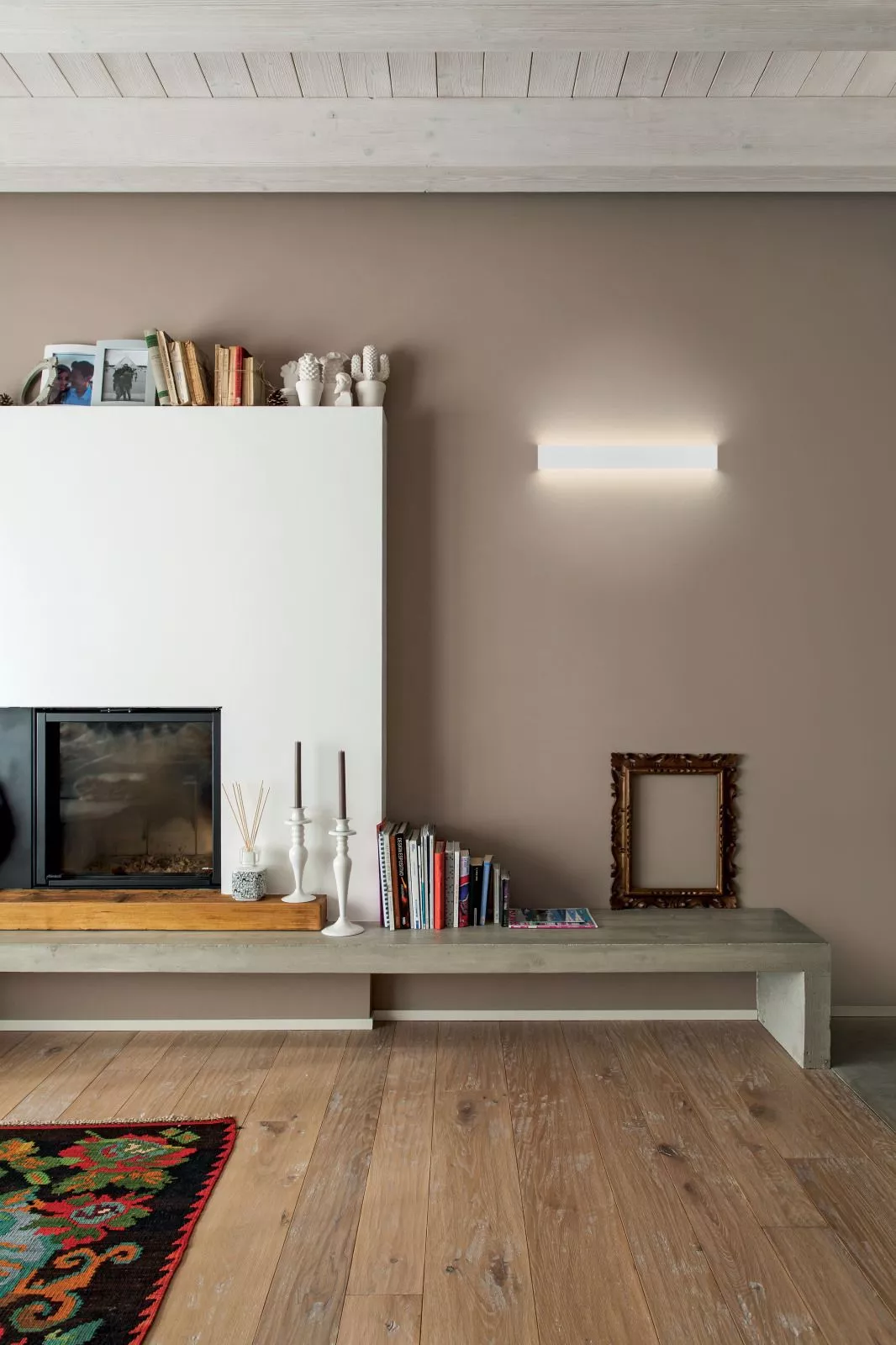 Lampada a parete Box_W2 Bi Emission 36 topLED  28 W AC 3000K Linea Light 8257