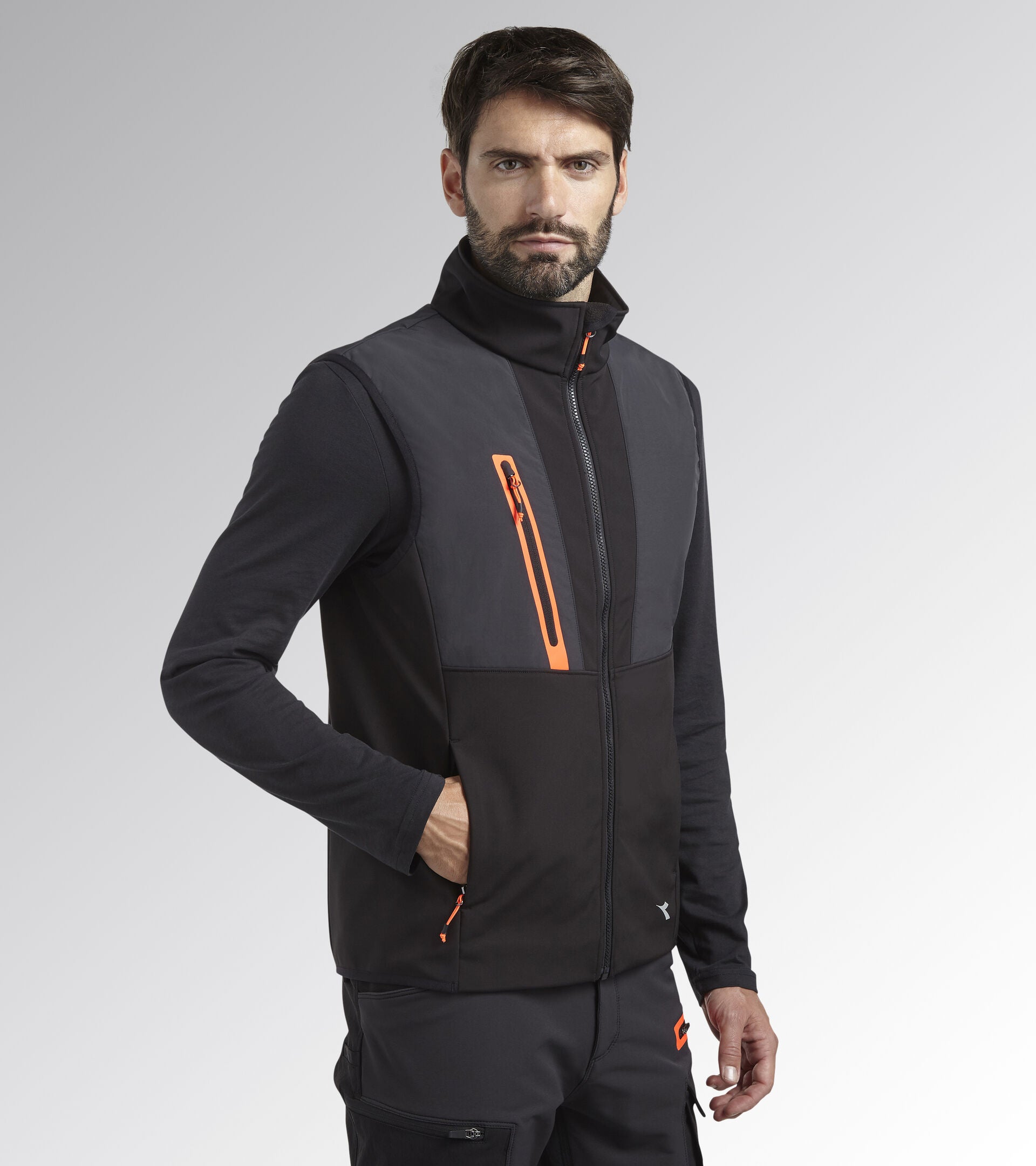 Diadora Utility VEST SOFTSHELL HYBRID Gilet bimateriale softshell  180066 C8817 NERO/NERO FANTASMA