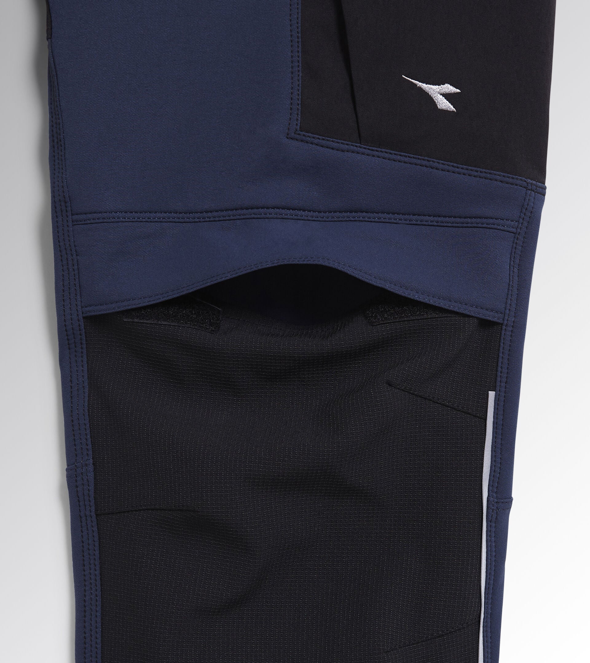 Diadora Utility PANT HYBRID PERFORMANCE Pantalone performance multimateriale elasticizzato 179838 C4725 NERO/BLU PROFONDO