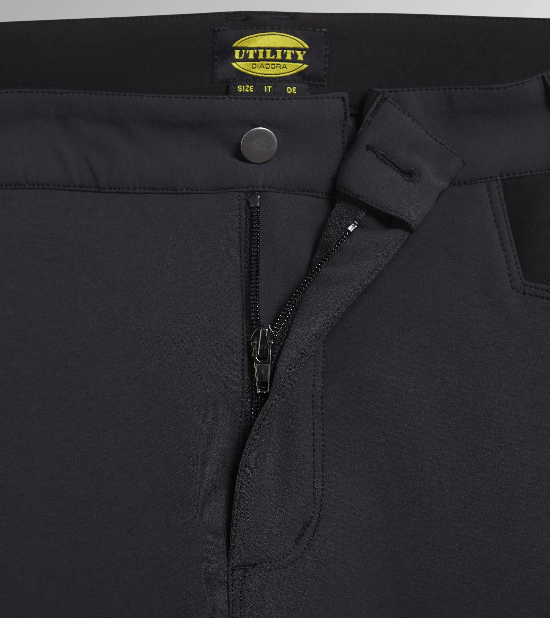 Diadora Utility PANT HYBRID PERFORMANCE Pantalone performance multimateriale elasticizzato 179838 C8817 NERO/NERO FANTASMA