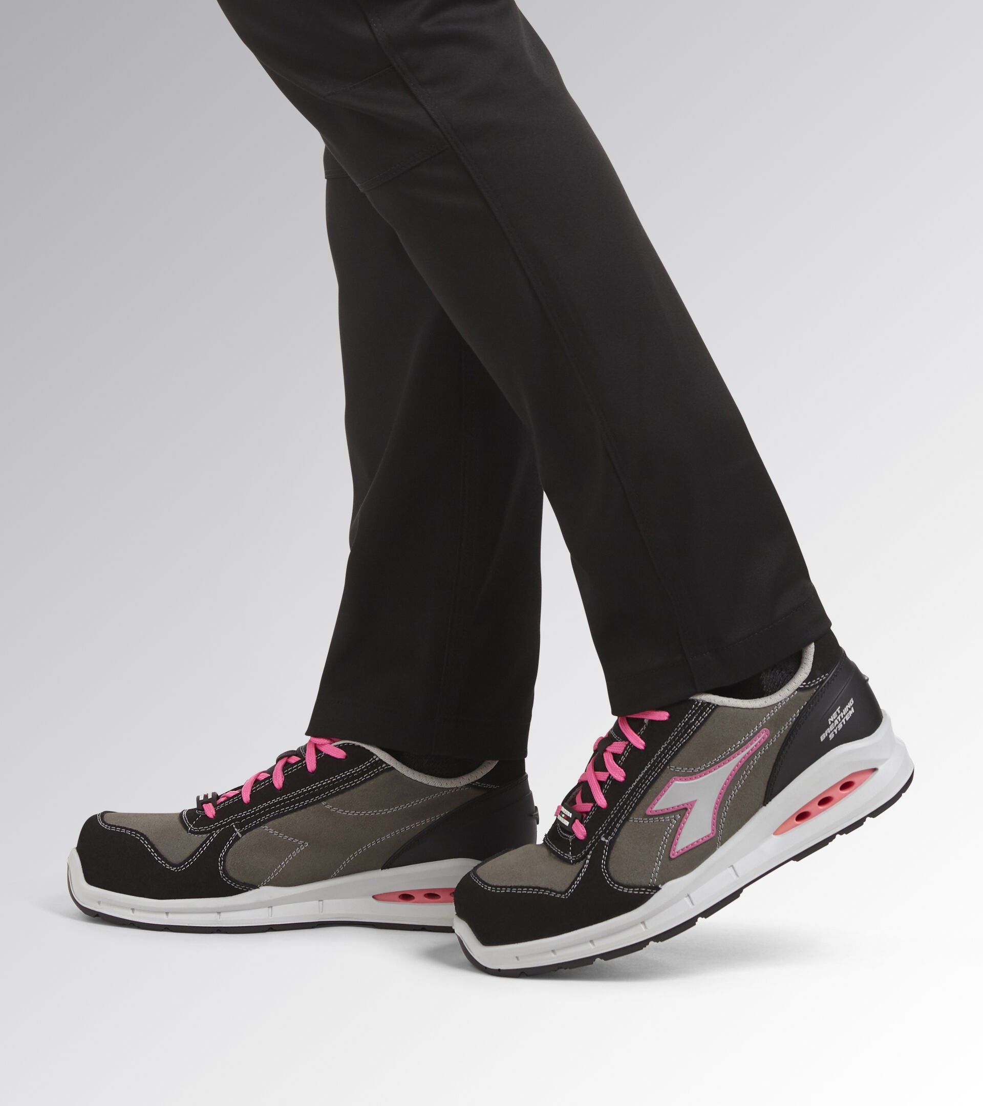 Scarpe Antinfortunistiche Diadora Utility RUN NET AIRBOX LOW S3 SRC brev. GEOX  DIA 701176221 D0447