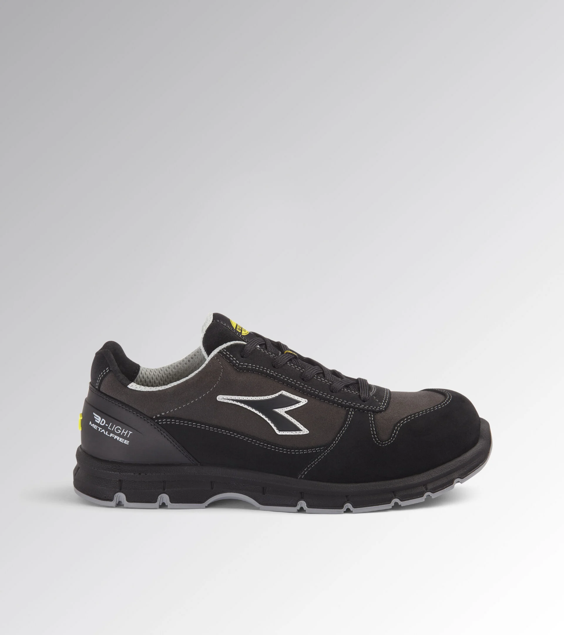 Scarpe Antinfortunistiche Diadora Utility RUN LOW METAL FREE S3L FO SR ESD 179896 C0732 NERO/GRIGIO CARBONE