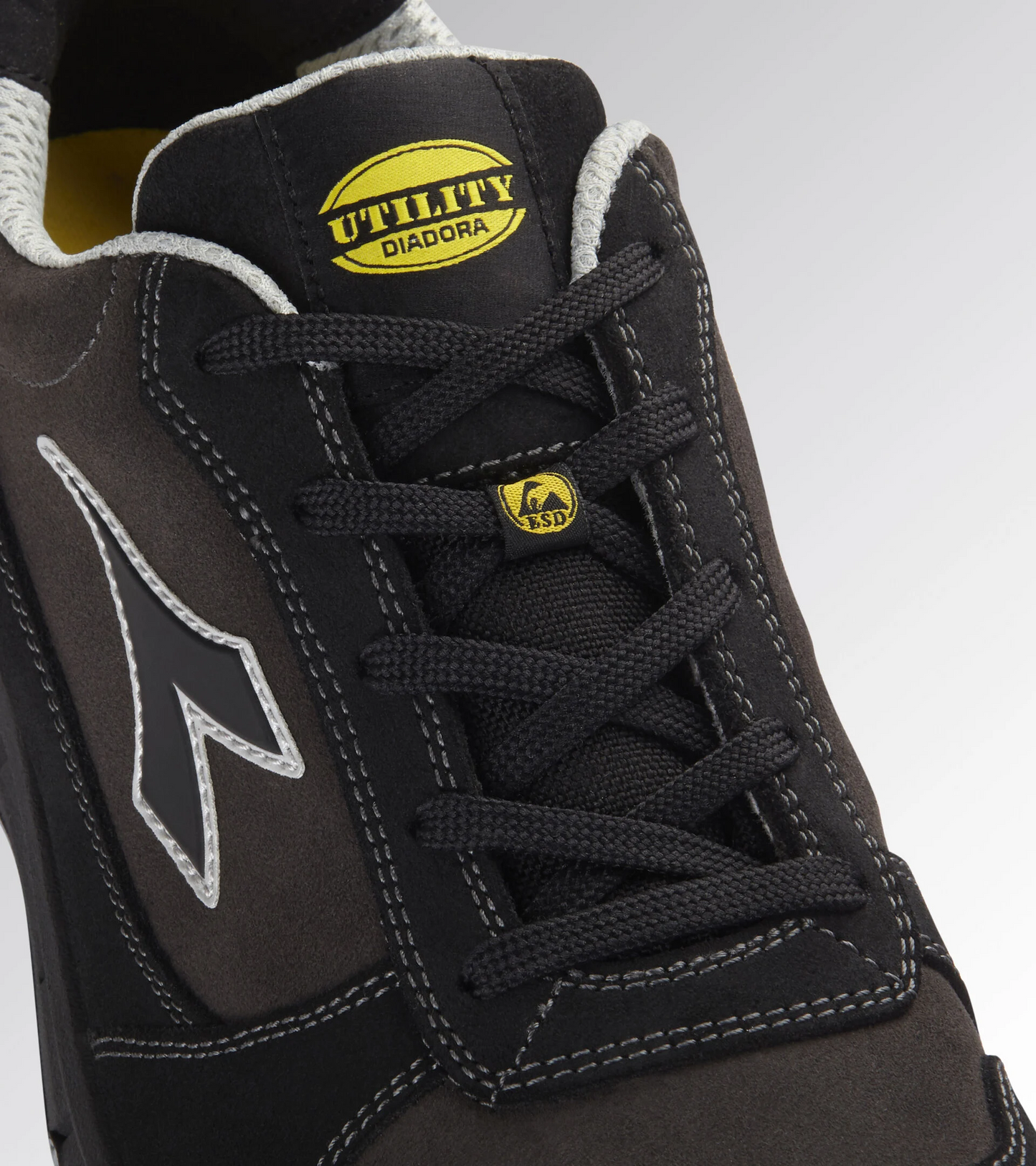 Scarpe Antinfortunistiche Diadora Utility RUN LOW METAL FREE S3L FO SR ESD 179896 C0732 NERO/GRIGIO CARBONE