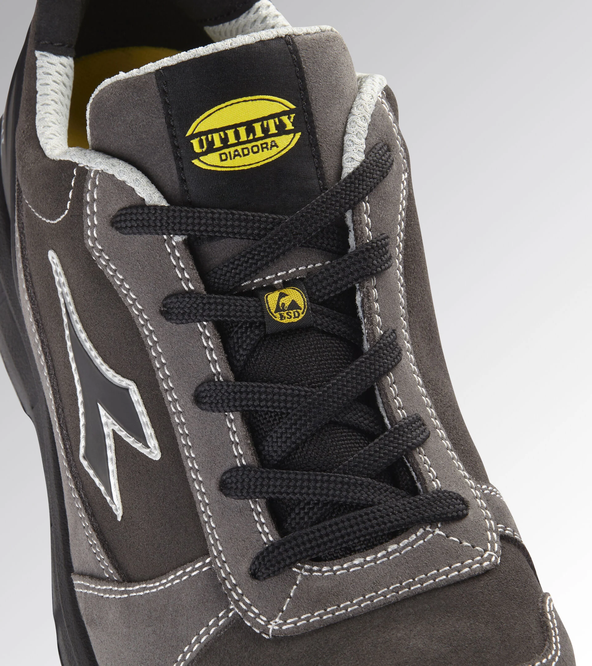 Scarpe Antinfortunistiche Diadora Utility RUN LOW METAL FREE S3L FO SR ESD 179896 D0443 GRIGIO ACCIAIO/ANTRACITE