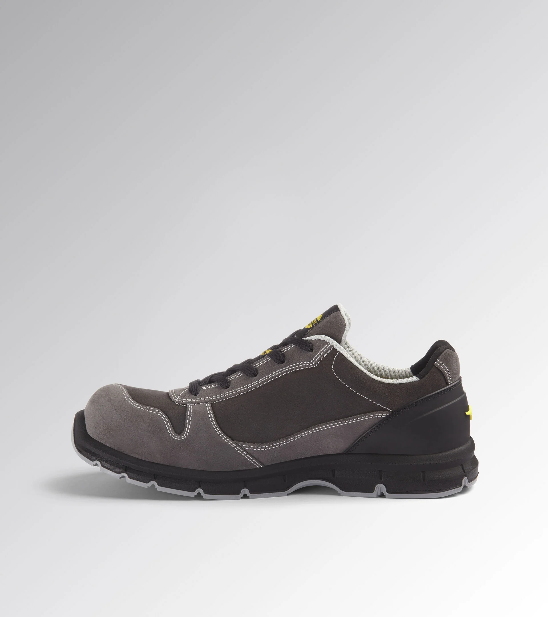 Scarpe Antinfortunistiche Diadora Utility RUN LOW METAL FREE S3L FO SR ESD 179896 D0443 GRIGIO ACCIAIO/ANTRACITE