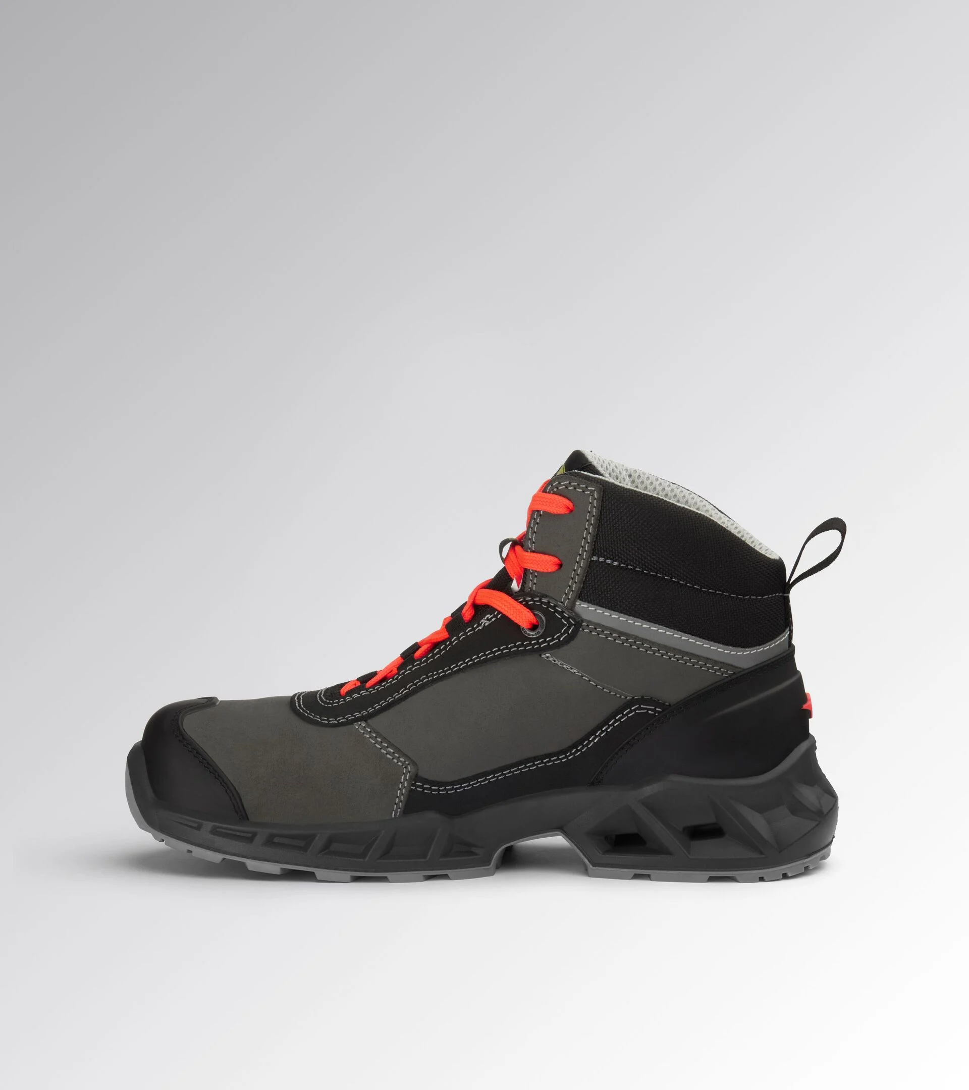 Scarpe Antinfortunistiche DiadoraUtility SHARK STA IMP LEAT MID S3S FO SR SC ESD