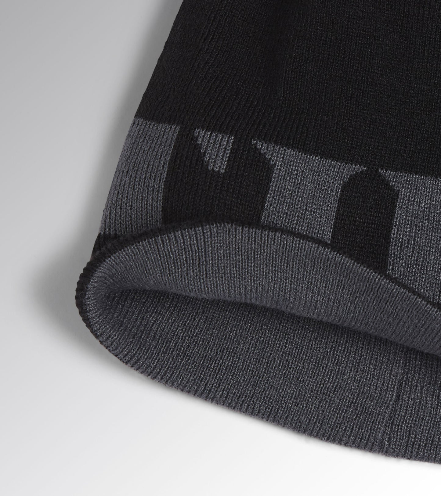 CAPPELLINO INVERNALE REVERSIBILE DIADORA UTILITY WOOL CAP GRAPHIC NERO TG UNICA