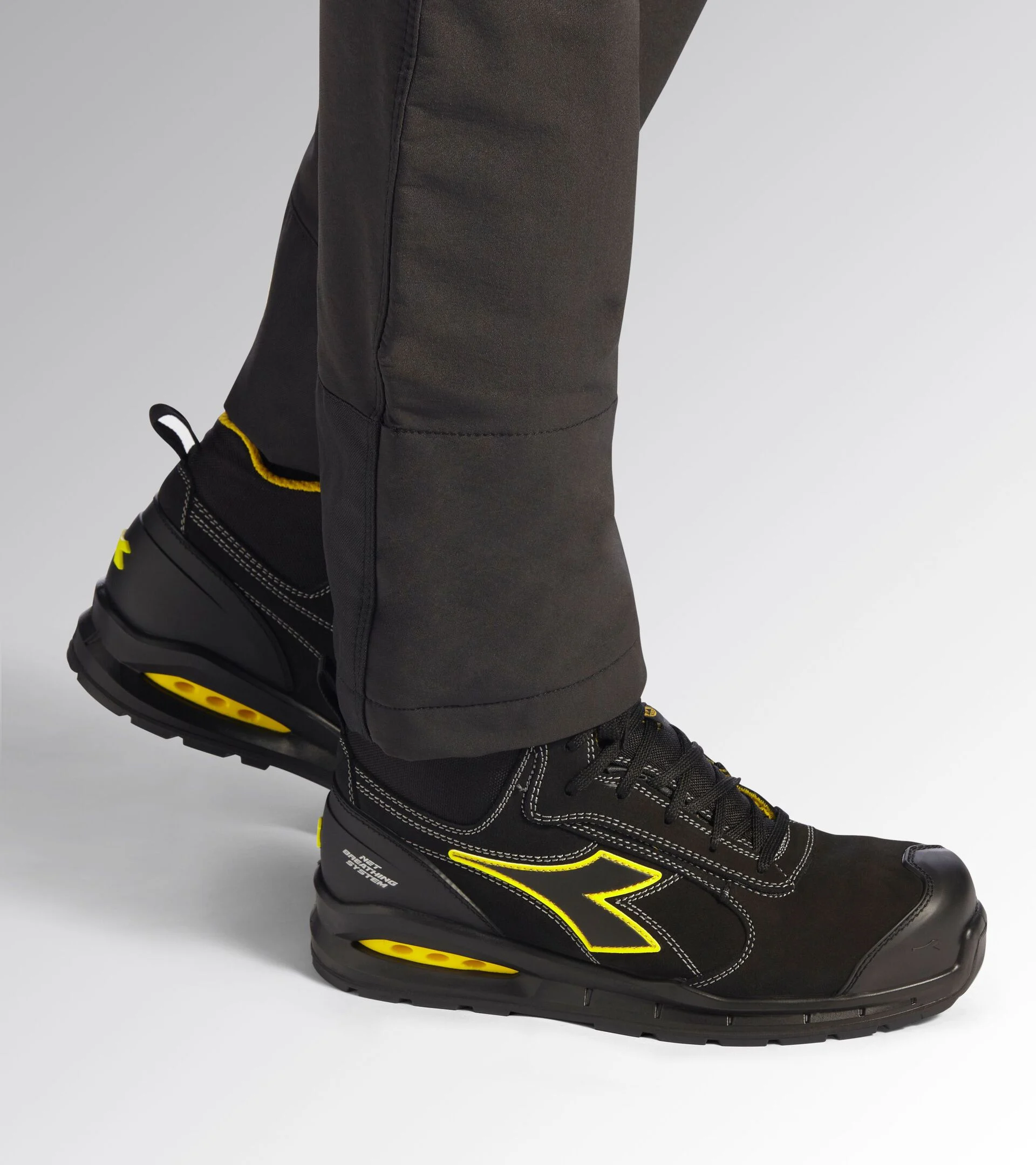 Scarpe Antinfortunistiche Diadora Utility RUN NET AB MASTER MID 181150 C0200