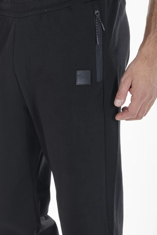 Pantaloni jogger GEROMO NERO Rica Lewis