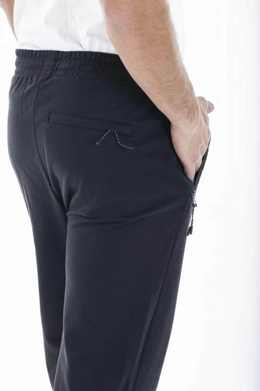 Pantaloni jogger GEROMO NERO Rica Lewis