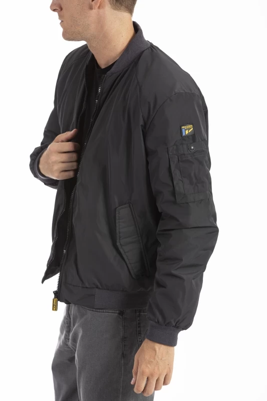 Giubbotto bomber in tessuto resistente MEMPHIS Rica Lewis Nero